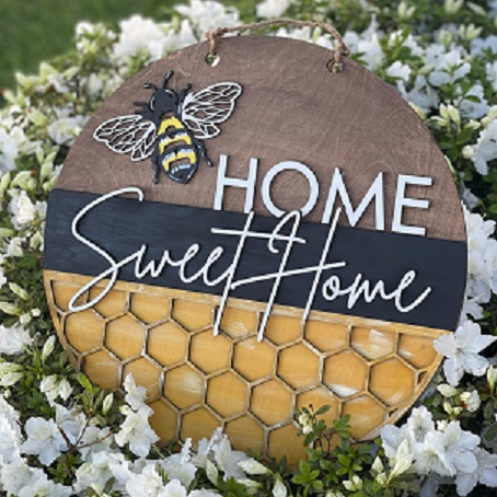 DIY | Home Sweet Home Bee Door Hanger