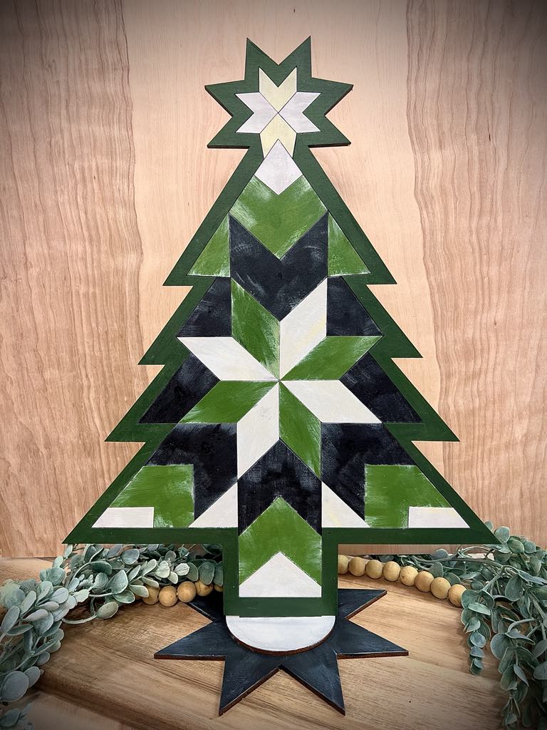 Barn Quilt Christmas Tree