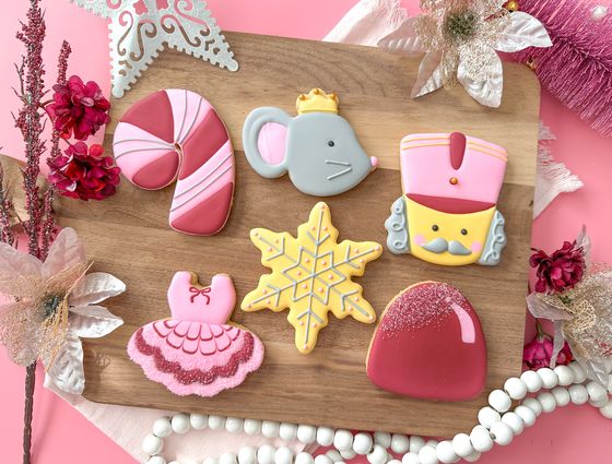 A Sugar Plum Christmas Themed Cookie Decorating Workshop 