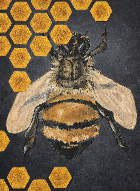 WORLD BEE DAY: Queen's Gold