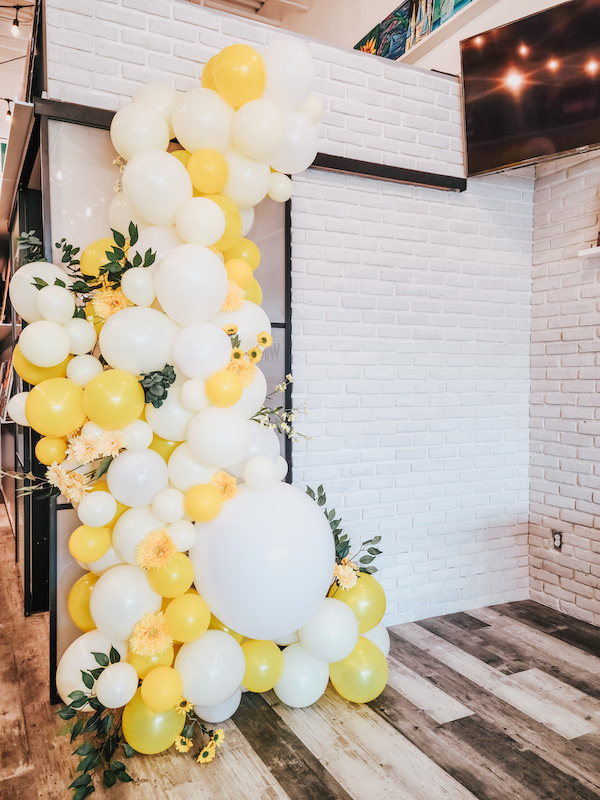 Custom Balloon Garland Custom Balloon Garland