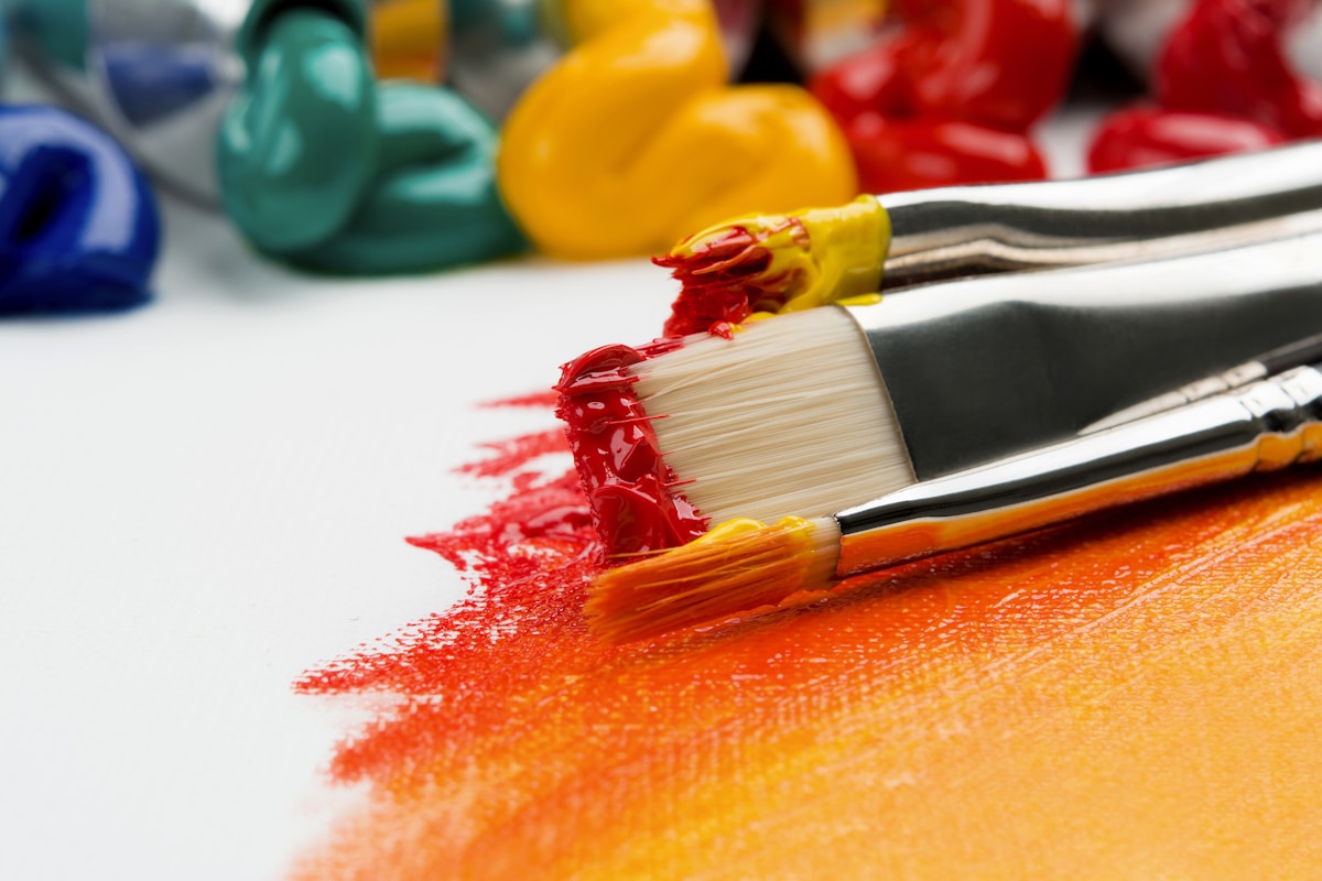 paint brushes grand opening